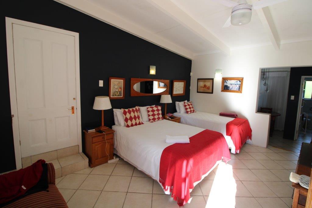 6 Bedroom Property for Sale in Baysville Eastern Cape
